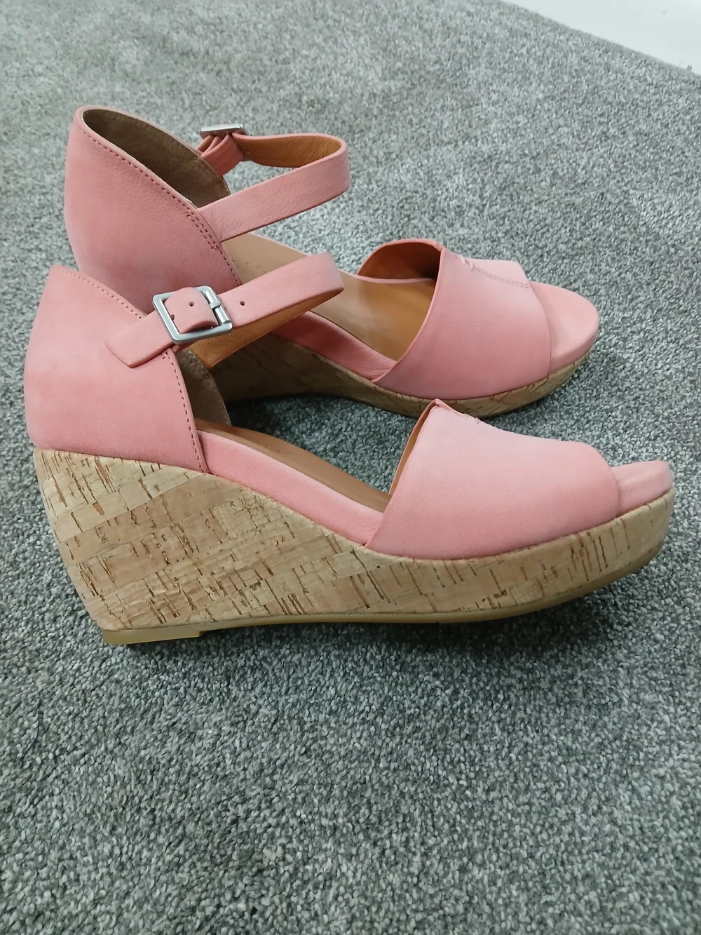 Kenneth Cole Blush Pink Open-Toe Ankle-Strap Wedges